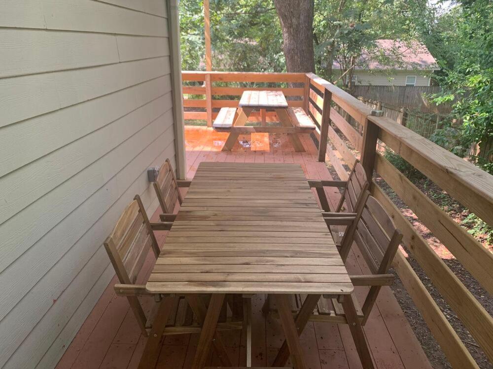 אטלנטה Gorgeous East Village Home Near Downtown Sleeps 12 5 Bedrooms Coffee Bbq Ac Parking מראה חיצוני תמונה